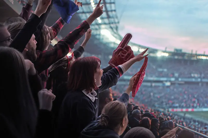 The-sight-of-cheering-fans